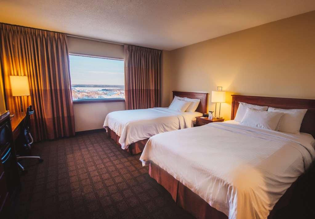 The Explorer Hotel Yellowknife Szoba fotó
