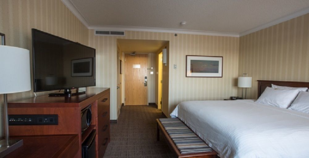 The Explorer Hotel Yellowknife Kültér fotó