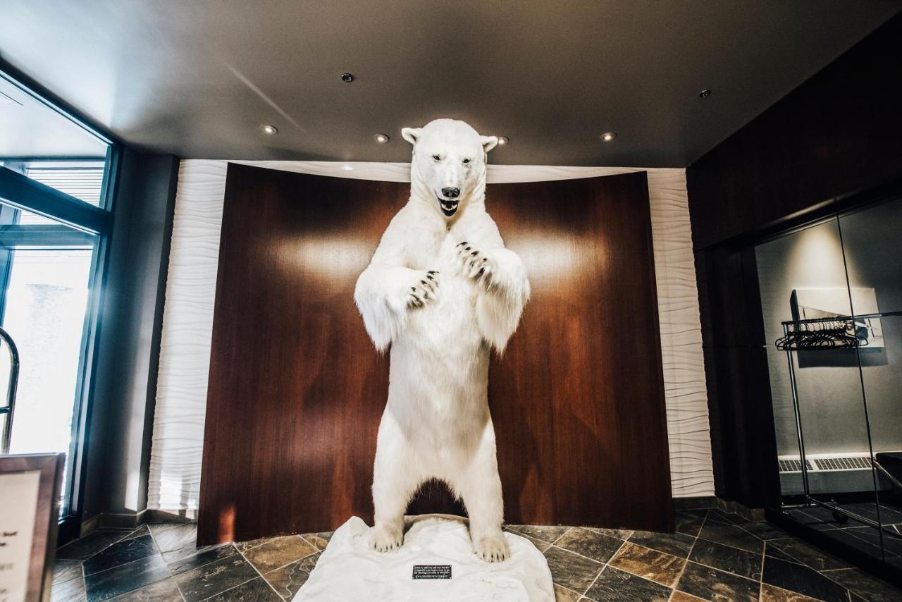 The Explorer Hotel Yellowknife Kültér fotó