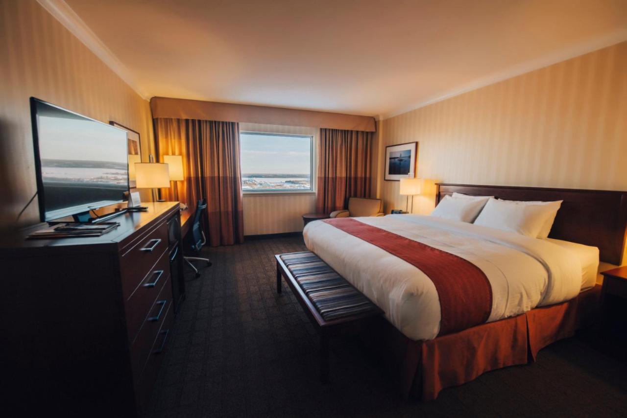 The Explorer Hotel Yellowknife Szoba fotó